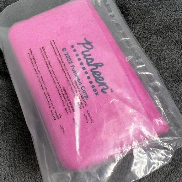 Pusheen Cat Plush Toy Handheld Video Game for Kitties Pink Soft Box Exclusive NW - Picture 4 of 6